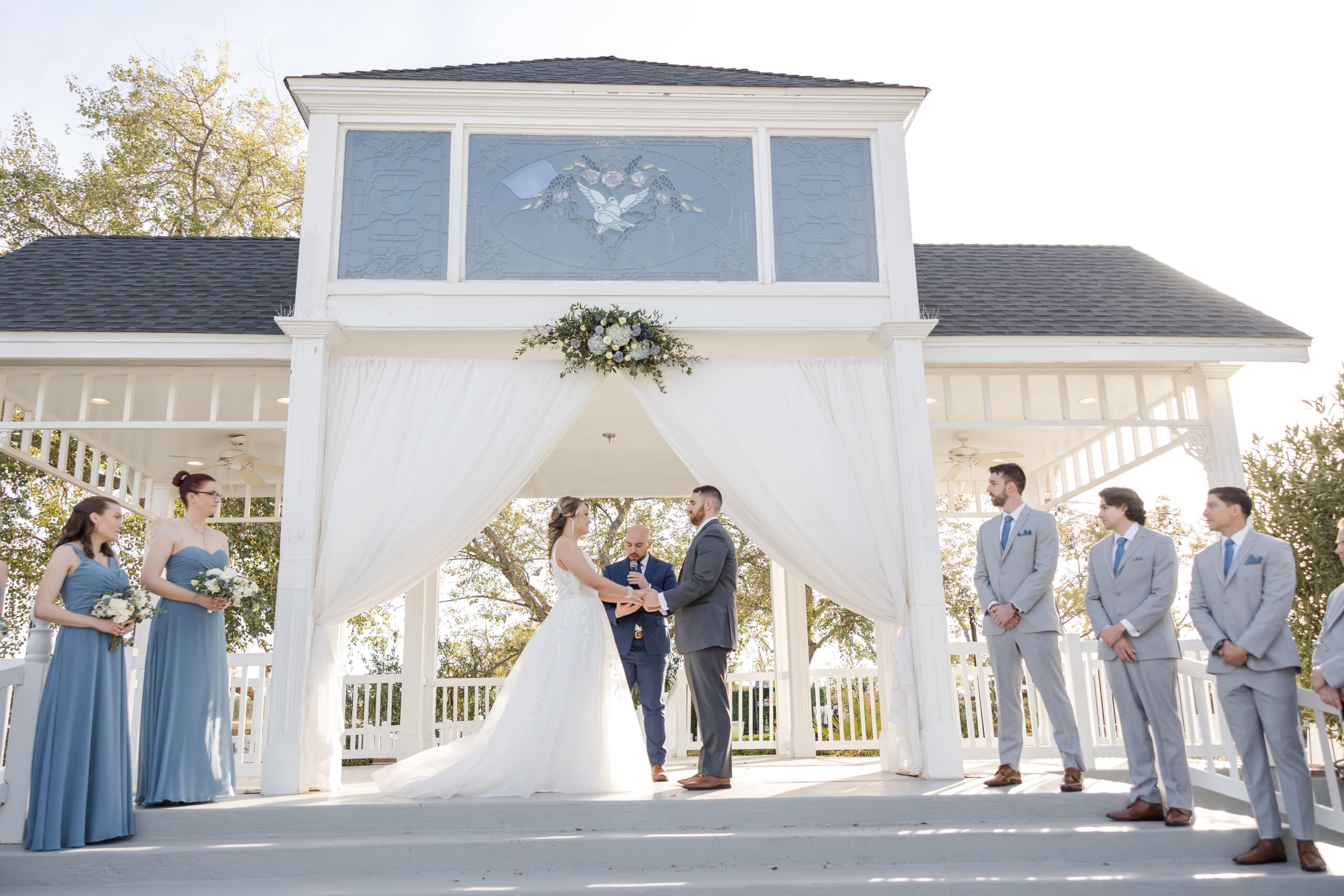 Tips for Best Ceremony Photos by Affordable Wedding Photographers