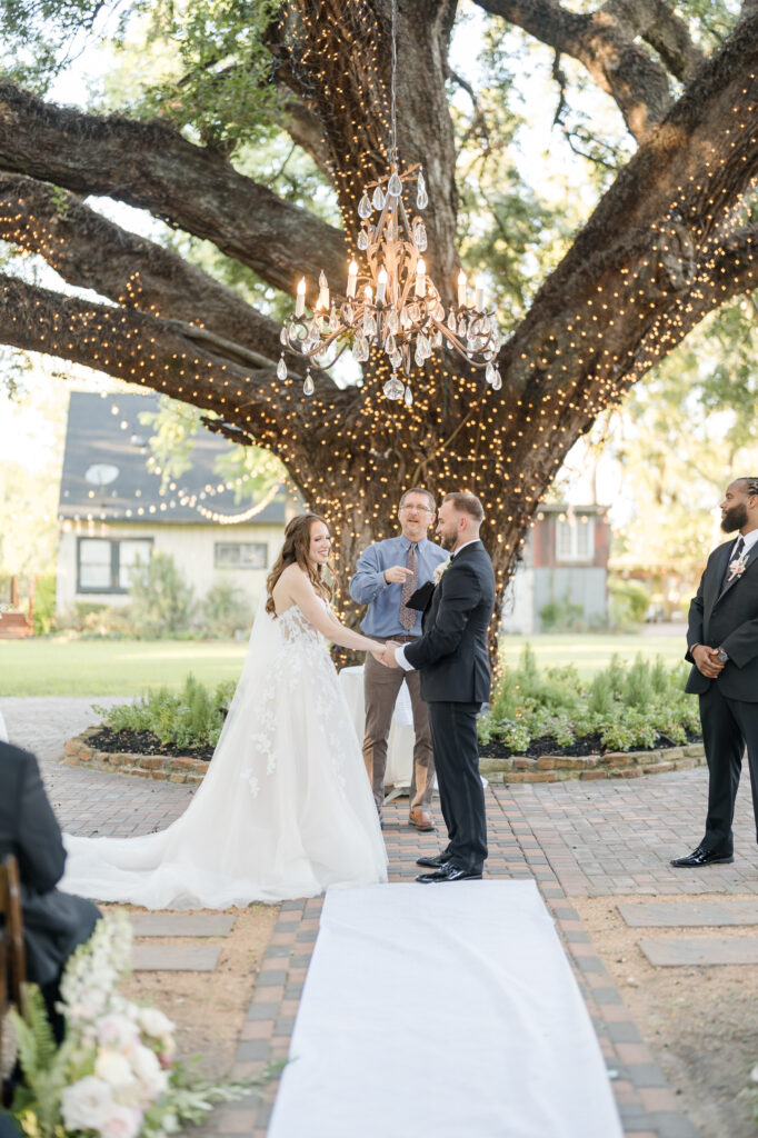 Oak Tree Manor Houston Affordable Wedding Photographer