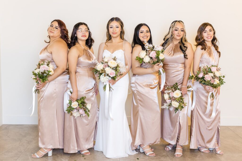 Elegant Scottsdale Wedding Dolce Events Pink Pineapple Studio Affordable Wedding Photographer