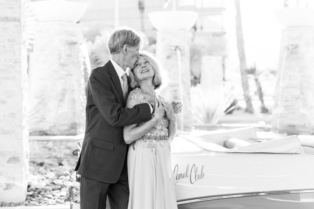 Intimate Celebration The Scott Resort Canal Club Affordable Wedding Photographer