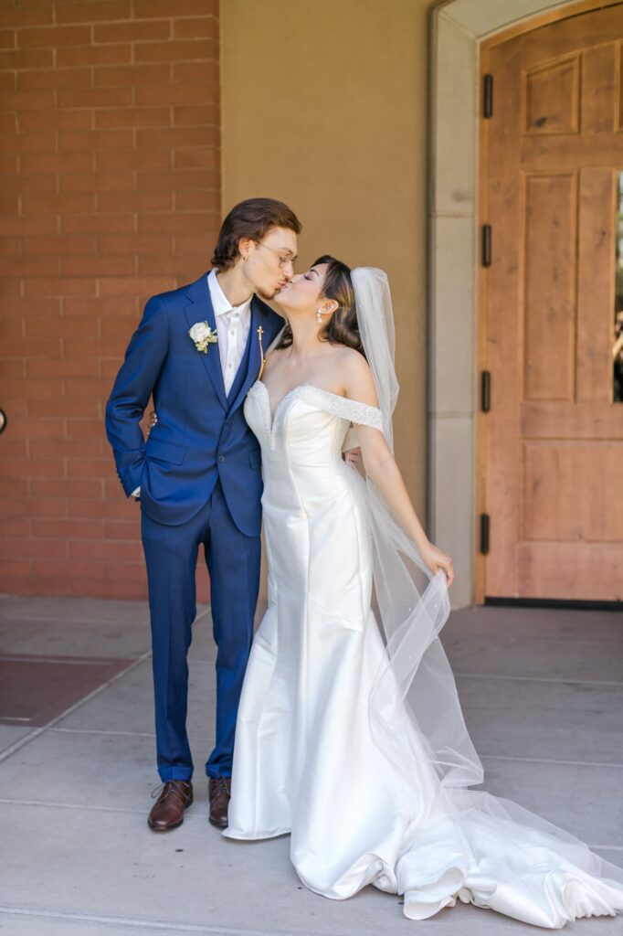 Graceful Pink Wedding All Saints Newman Center Affordable Phoenix Wedding Photographer