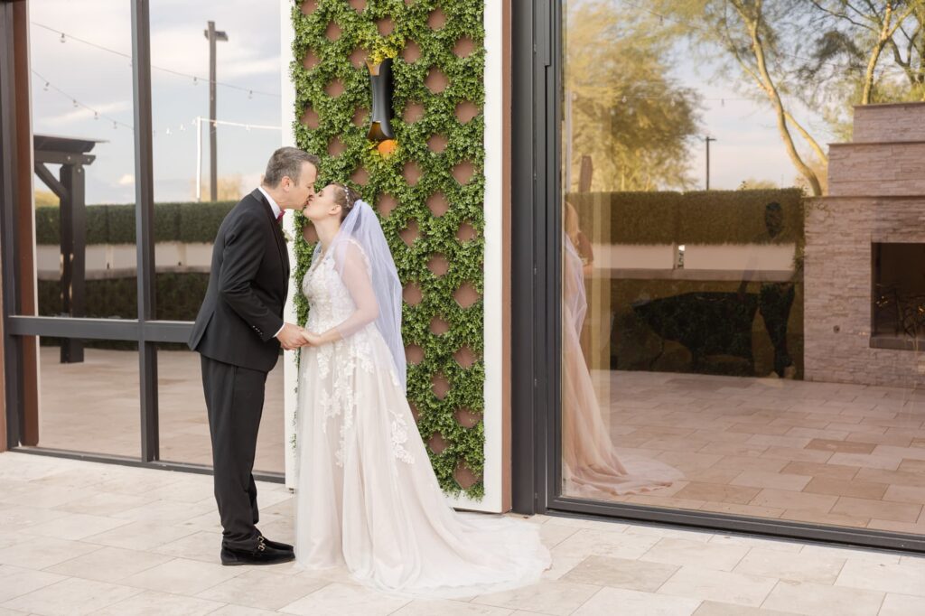 Intimate Scottsdale Wedding Affordable Phoenix Wedding Photographer Dolce Event