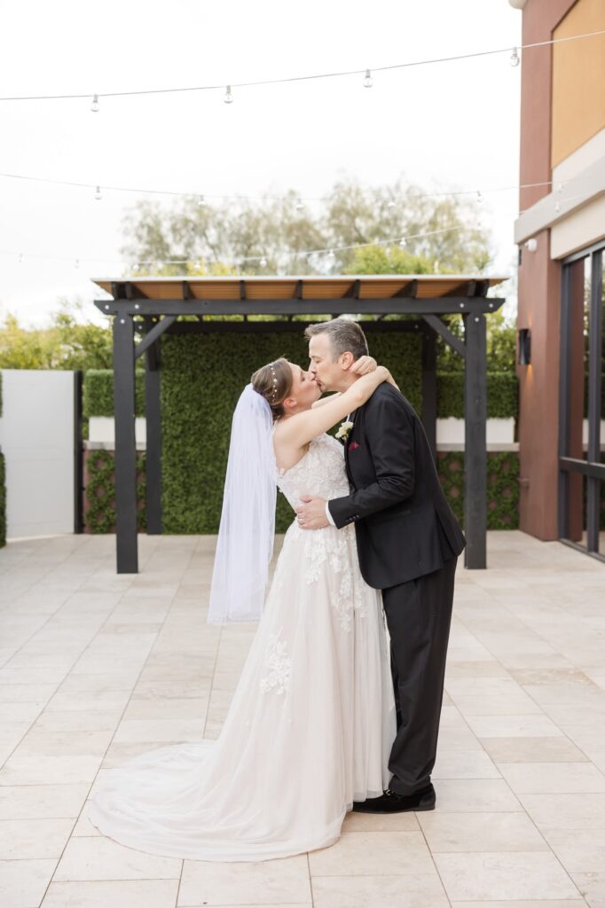 Intimate Scottsdale Wedding Affordable Phoenix Wedding Photographer Dolce Event