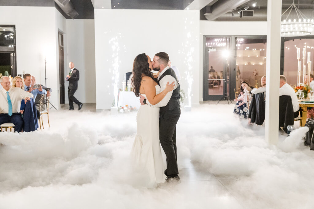 Astonishing Joyous Wedding Dolce Events Affordable Wedding Photographer