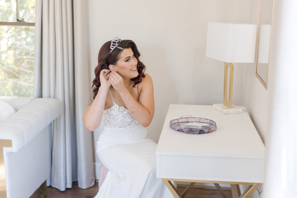 Intimate Graceful Wedding Secret Garden Affordable Phoenix Wedding Photographer