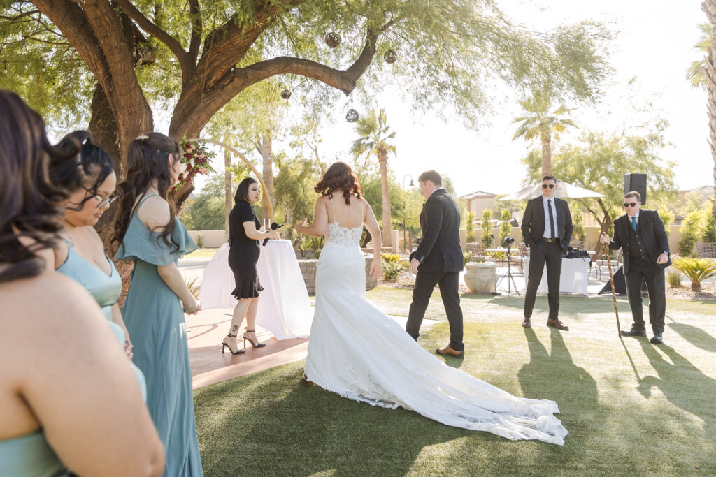 Intimate Graceful Wedding Secret Garden Affordable Phoenix Wedding Photographer