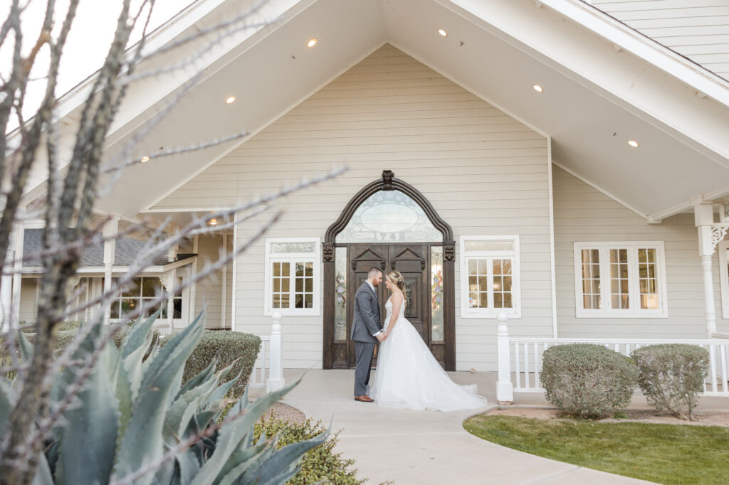 Enchanting Blissful Wedding Lindsay Grove Affordable Phoenix Wedding Photographer