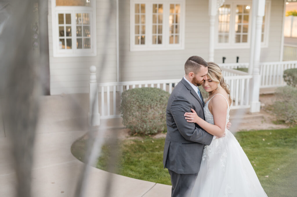 Enchanting Blissful Wedding Lindsay Grove Affordable Phoenix Wedding Photographer