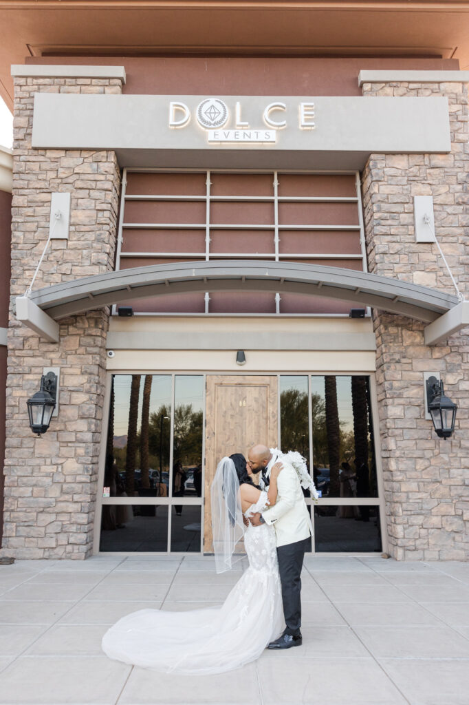 Breathtaking Glamorous Wedding Dolce Events Affordable Phoenix Wedding Photographer 