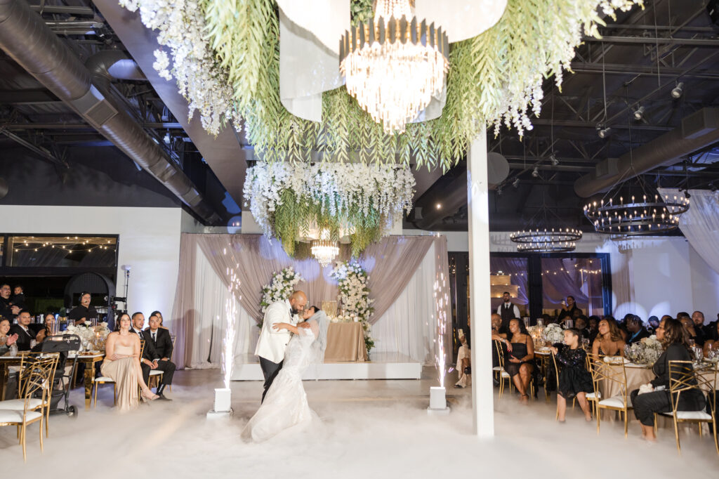 Breathtaking Glamorous Wedding Dolce Events Affordable Phoenix Wedding Photographer 