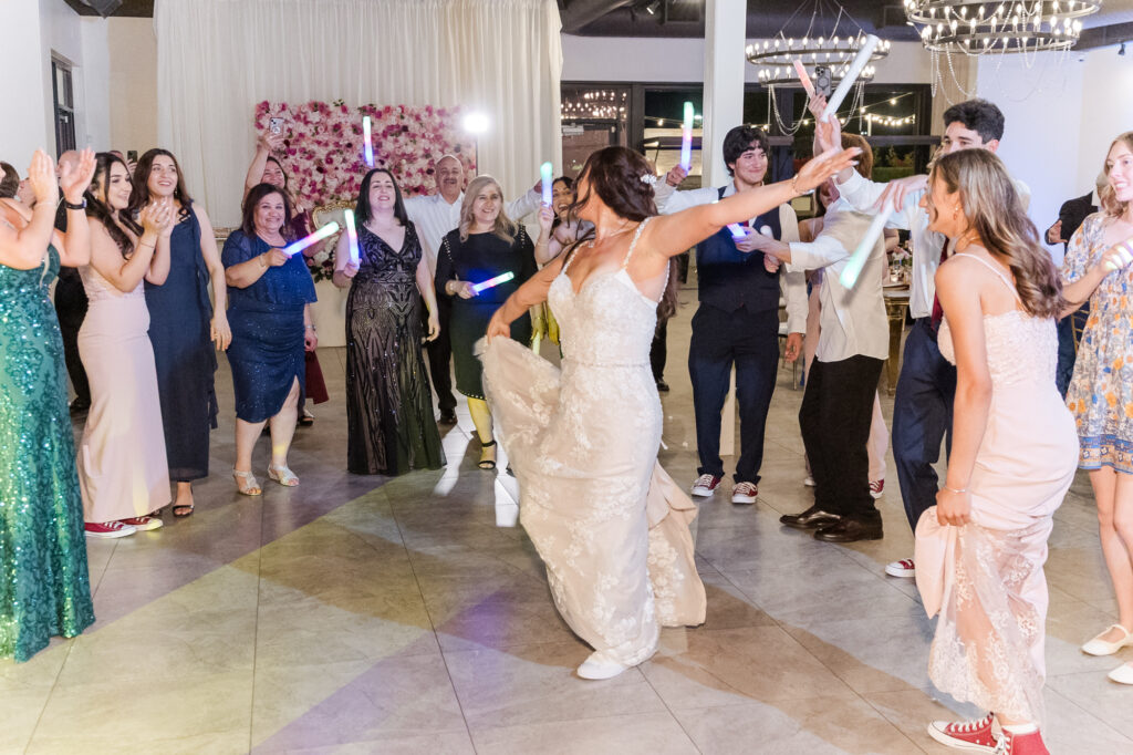Captivating Elegant Wedding Dolce Events Affordable Scottsdale Wedding Photographer