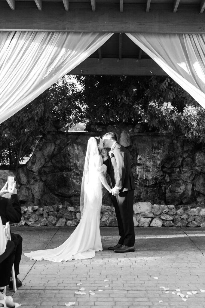 Stunning Elegant Wedding Colby Falls Phoenix Wedding Photographer