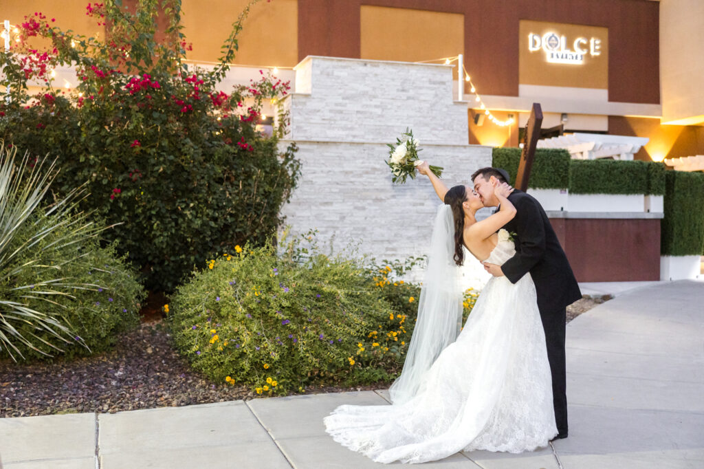 Breathtakingly Radiant Wedding Dolce Events Phoenix Wedding Photographer